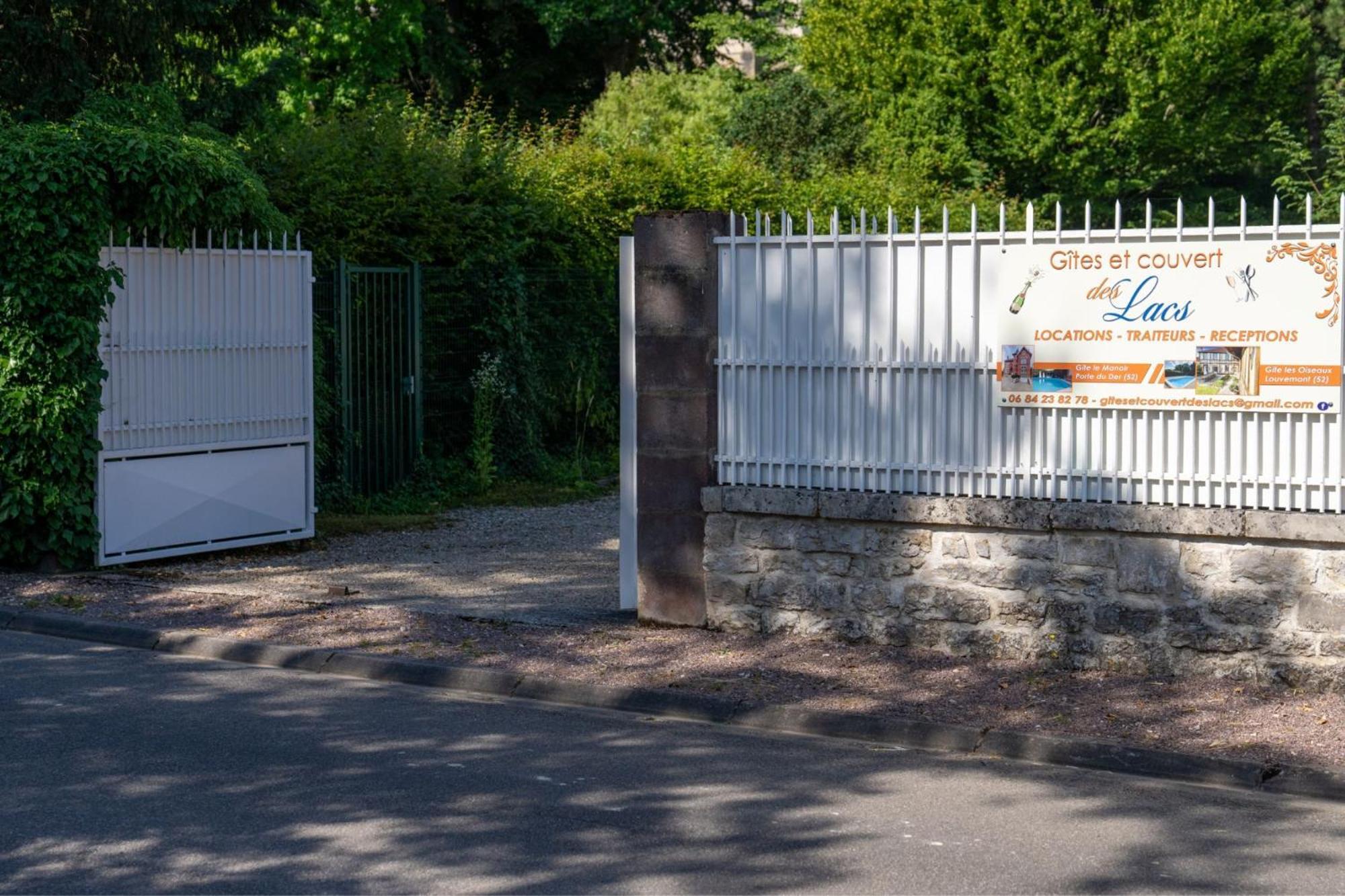 Gite les oiseaux_A Louvemont avec piscine chauffée Villa Esterno foto