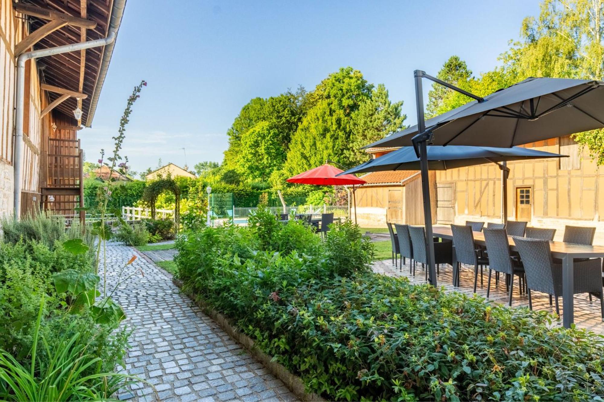 Gite les oiseaux_A Louvemont avec piscine chauffée Villa Esterno foto